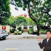 Bán Siêu Phẩm VILLA mặt tiền Xuân Thủy, Thảo Điền, Q.2. DT: 897m2, Sổ Đỏ. Giá: 405 tỷ. LH: 0909108814